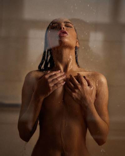 ALINA https://boosty.to/nudeex