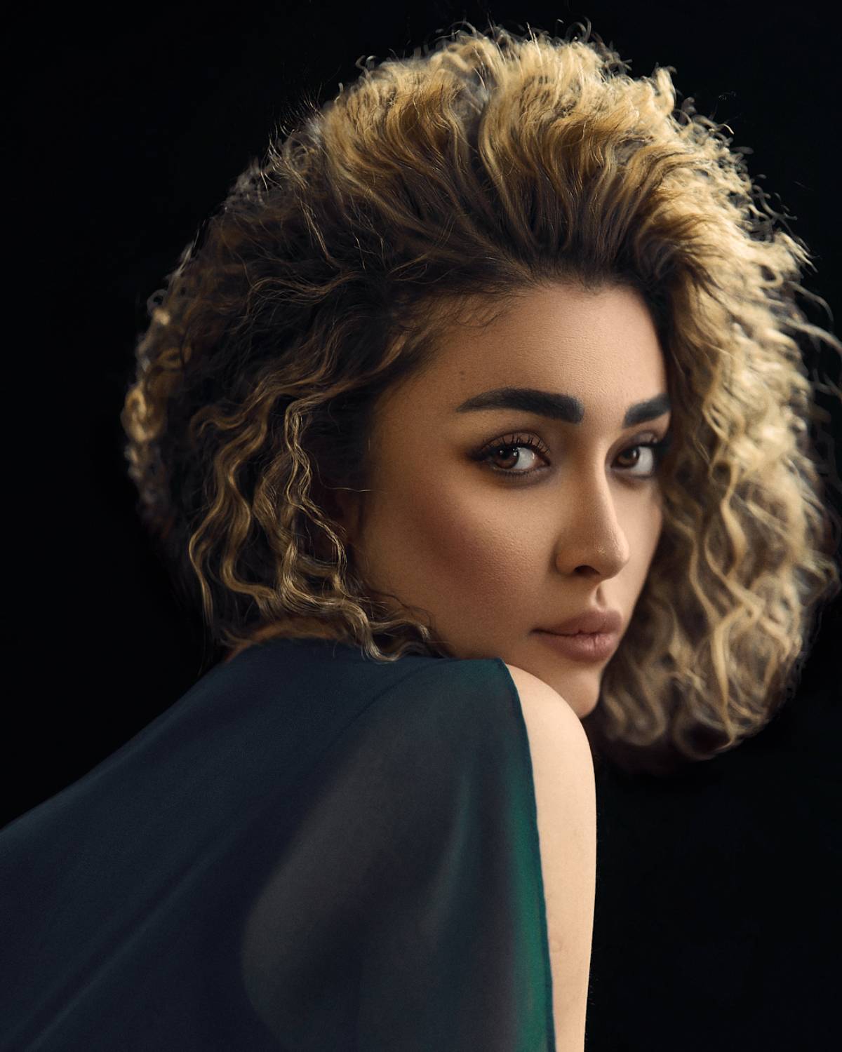 #portrait #fineart #studioshot #dramaticportrait, Morteza Khobzi