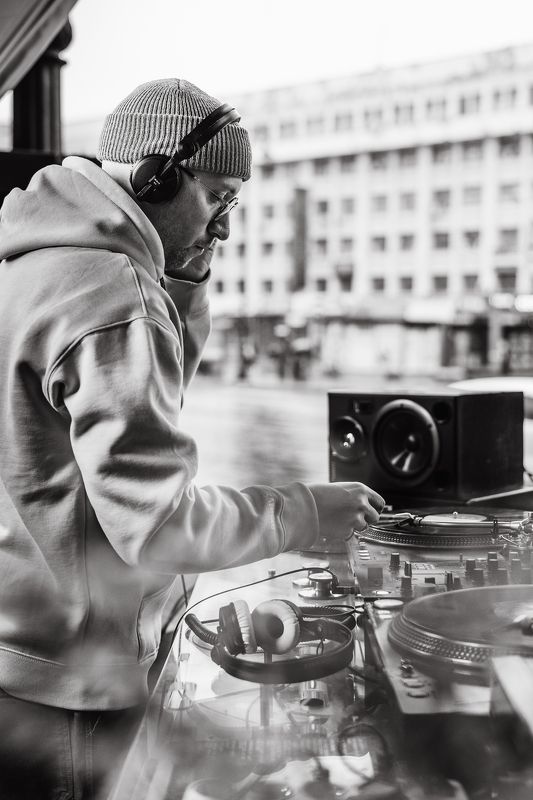 dj, пластинка, музыка, музыкант Диджеинг фото превью
