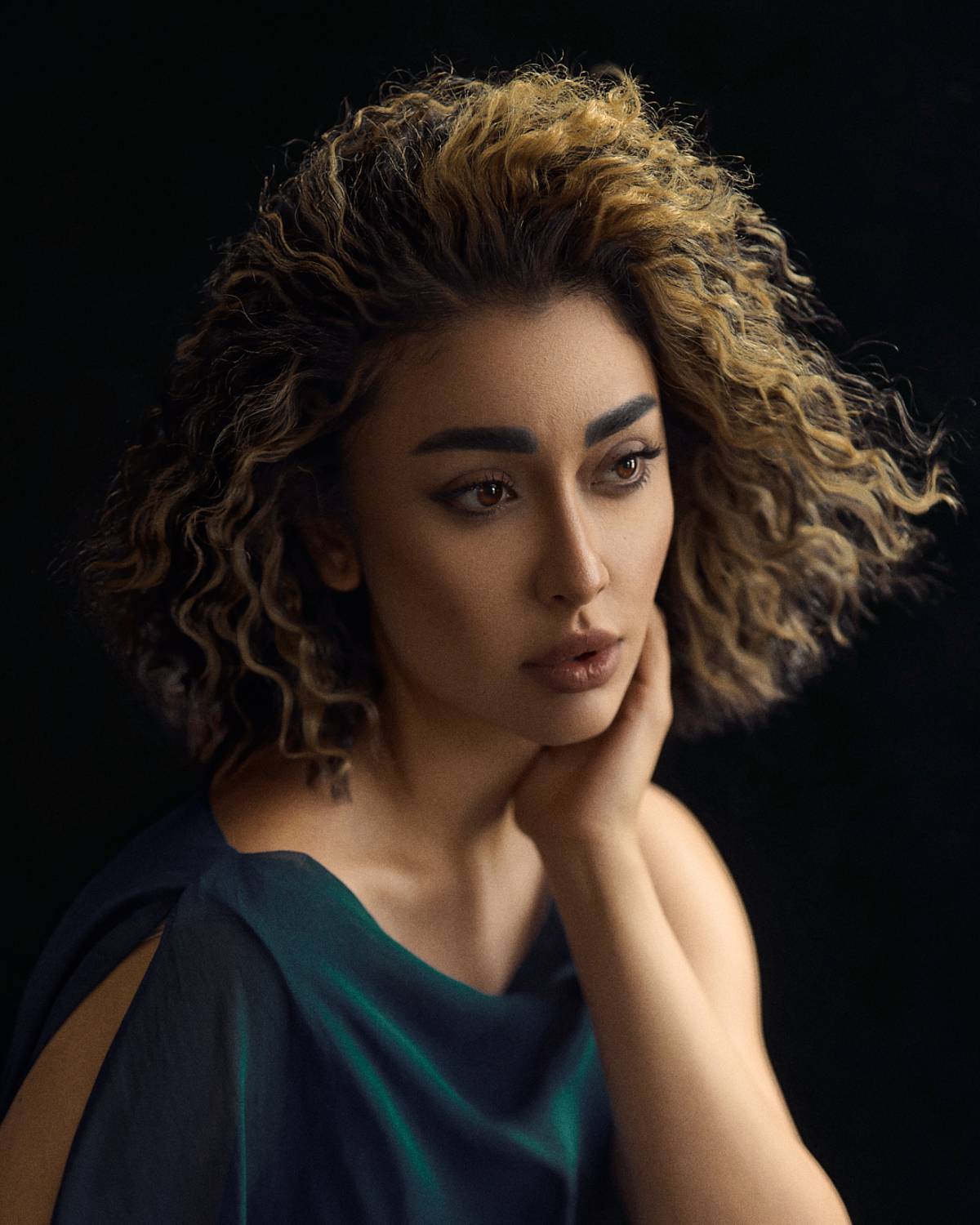 #portrait #fineart #studioshot #dramaticportrait, Morteza Khobzi