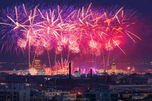 Салют на Алые Паруса 2024