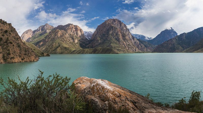 Озеро Искандеркуль фото превью