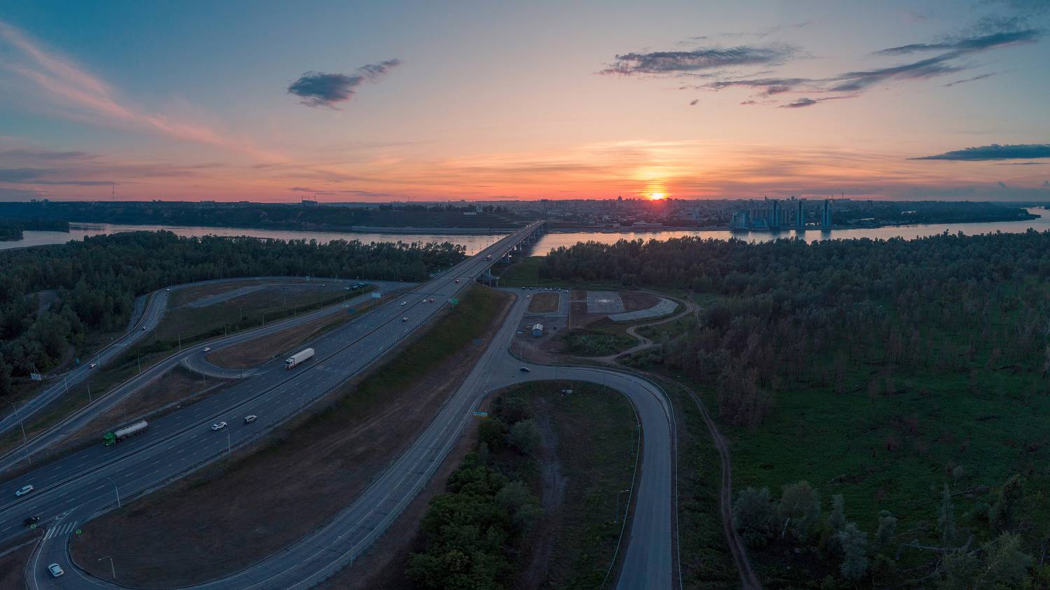 , Руслан Олинчук