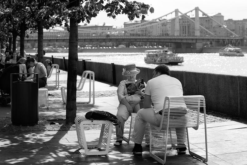 лето, городские картинки, лето, на набережной, стрит фото Городские картинки. Лето на набережной фото превью