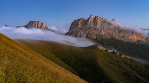 Вечерние струи прохладные