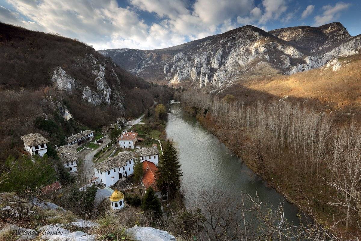 Монастырь,  Успение,  Богородицы, Болгария, Александър Сандев