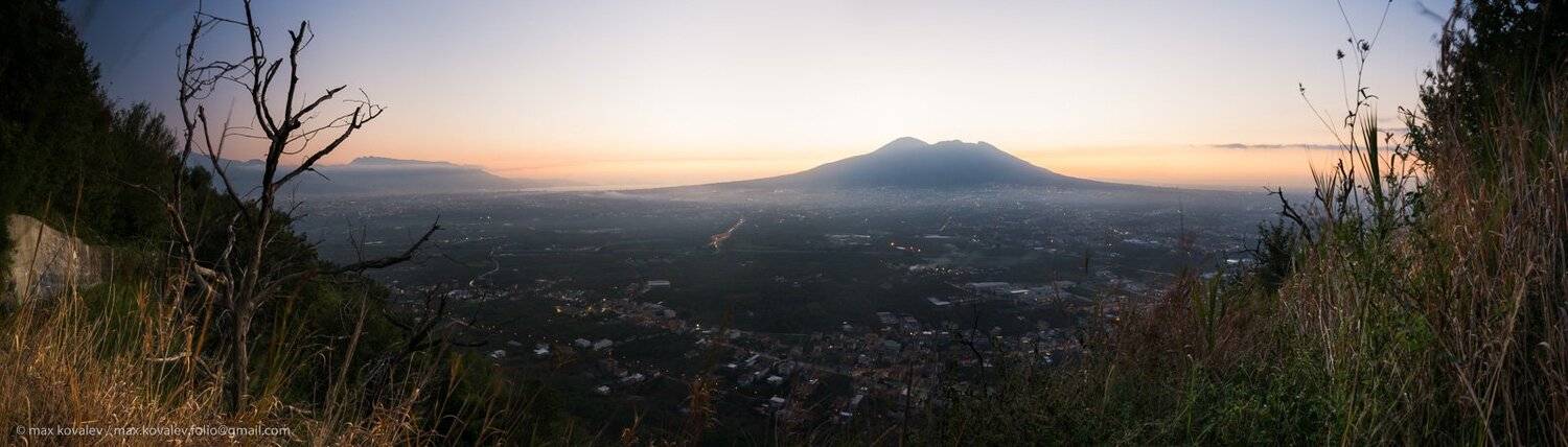 Italy, Vesuvio, autumn, evening, gloaming, mountain, panorama, silhouette, sunset, twilight, volcano, Везувий, Италия, вечер, вулкан, гора, закат, осень, панорама, силуэт, сон, сумерки, Максим Ковалёв