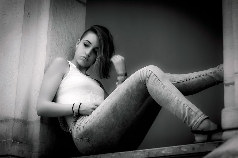 Ione фото превью