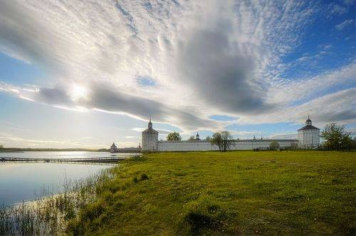 День клонился к вечеру
