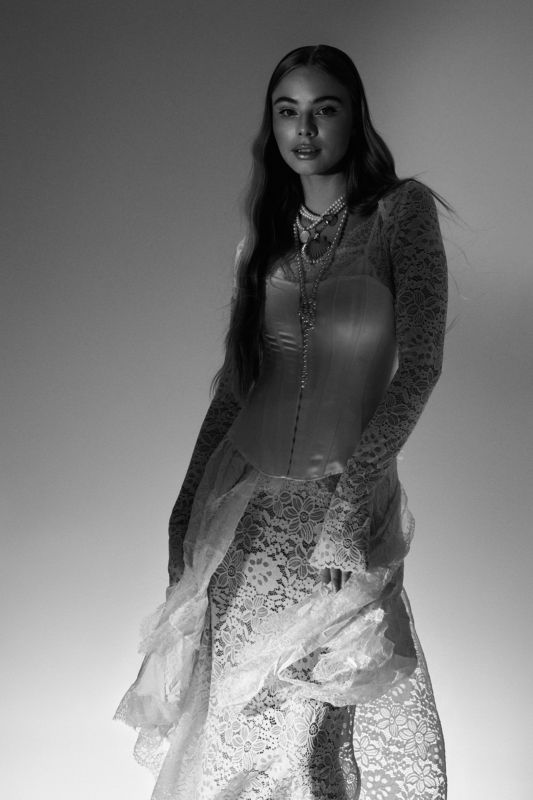 Poli фото превью