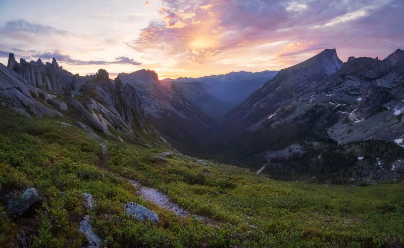 ...Утро на перевале... фото превью