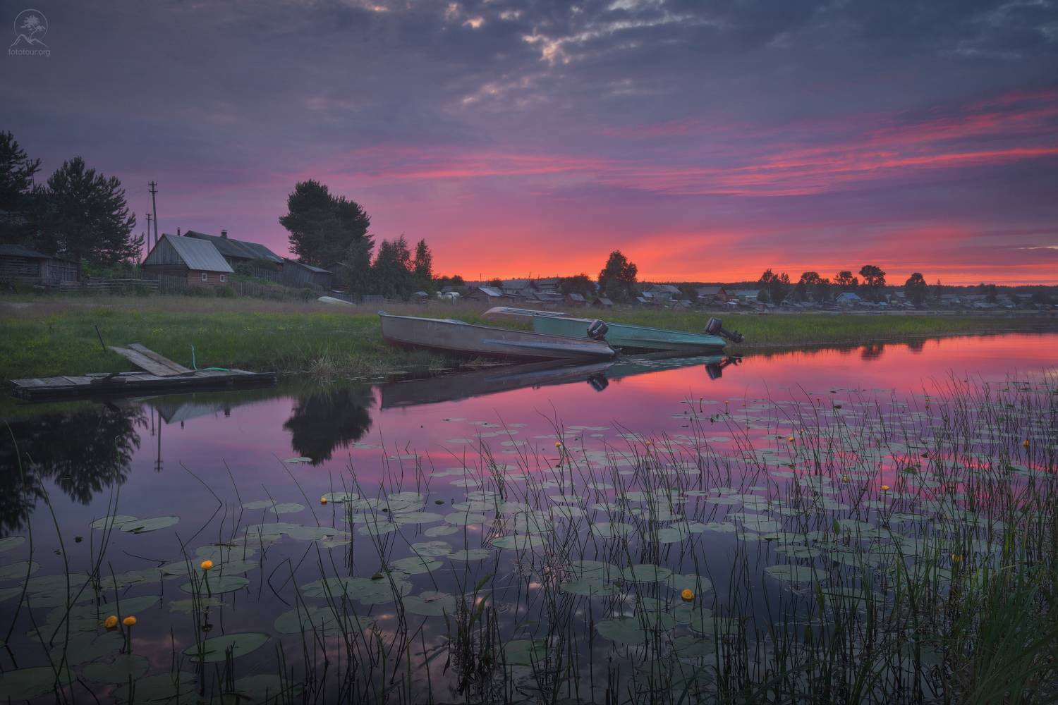 кенозерье, национальный парк, лето, фототуры по россии, русь, деревня, река, закат, лодки, фототур в кенозерье, Гордиенко Анатолий