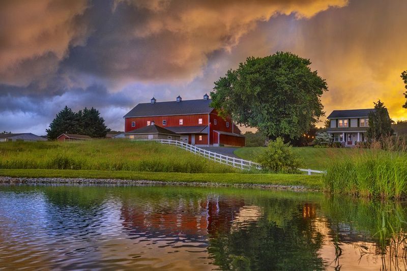 Storm Approaching фото превью