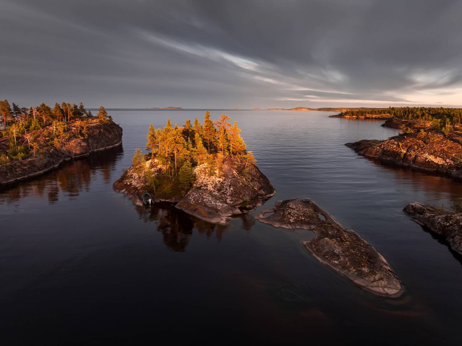 , Максим Евдокимов