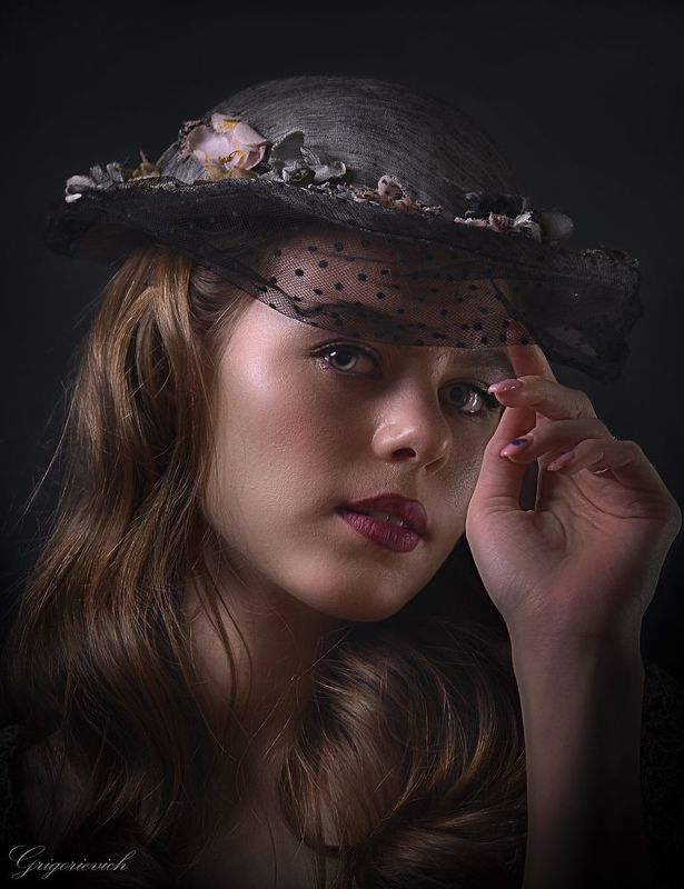 девушка. портрет. красота. глаза. шляпа Светлана фото превью