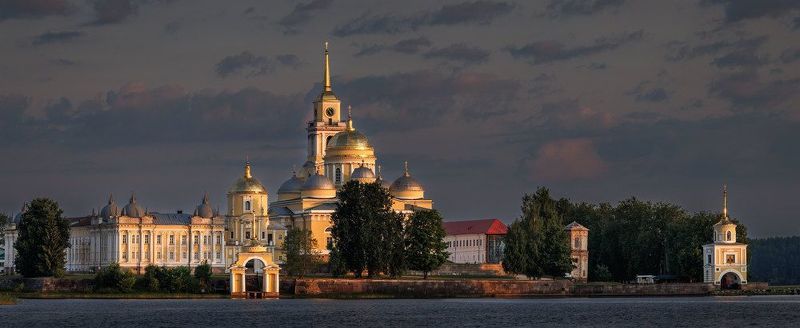 Мужской монастырь Нило-Столобенская пустынь фото превью