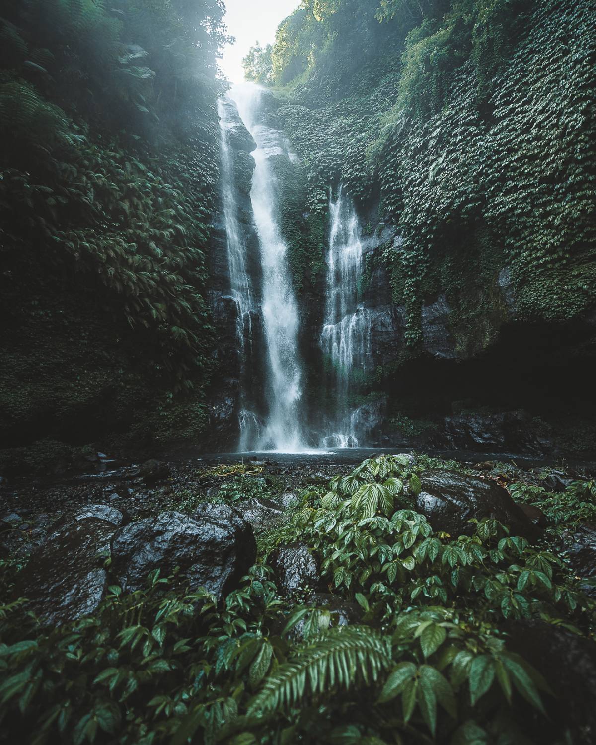 , Слава Азаров