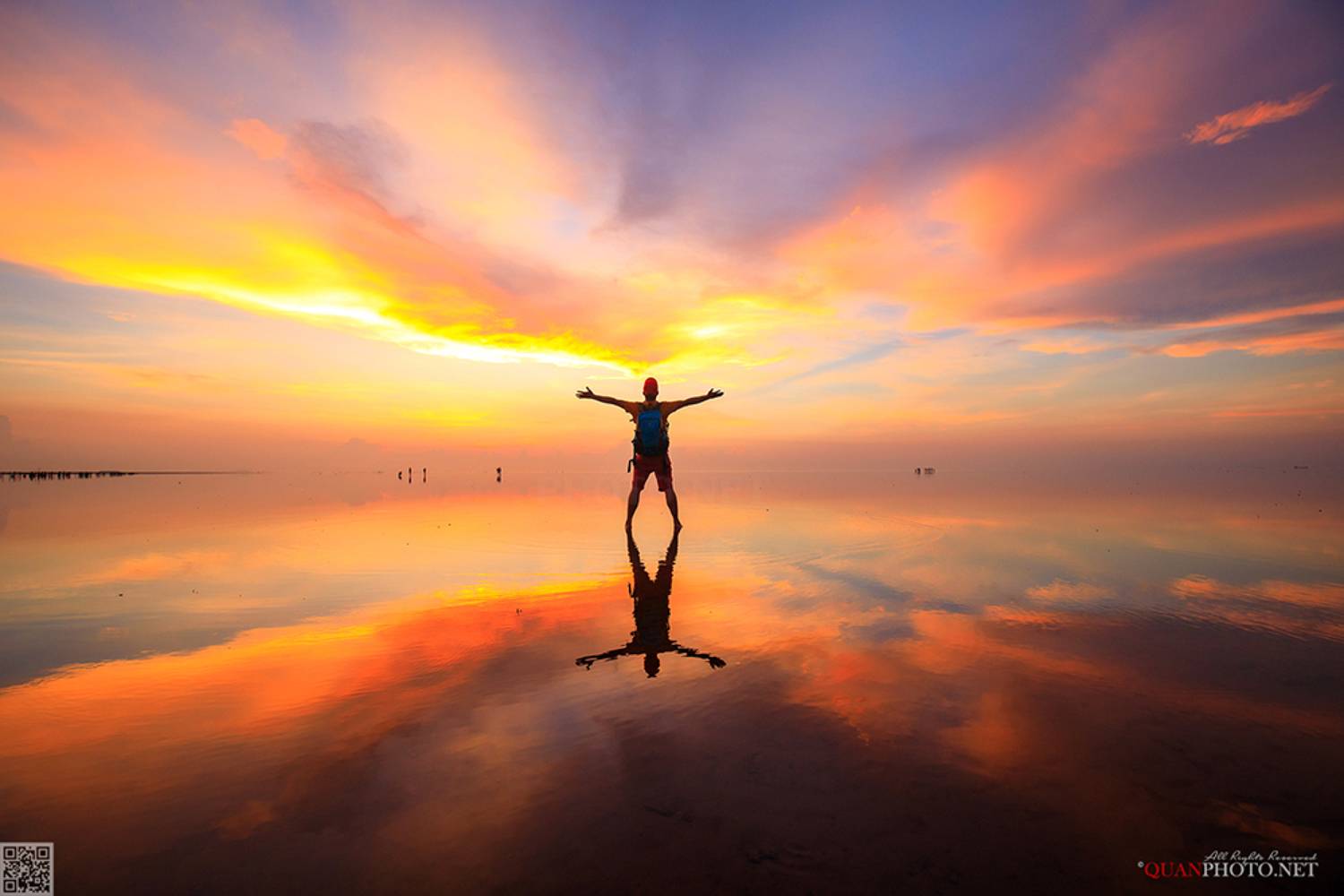 quanphoto, landscape, seascape, morning, dawn, reflections, sea, beach, lagoon, vietnam, quanphoto