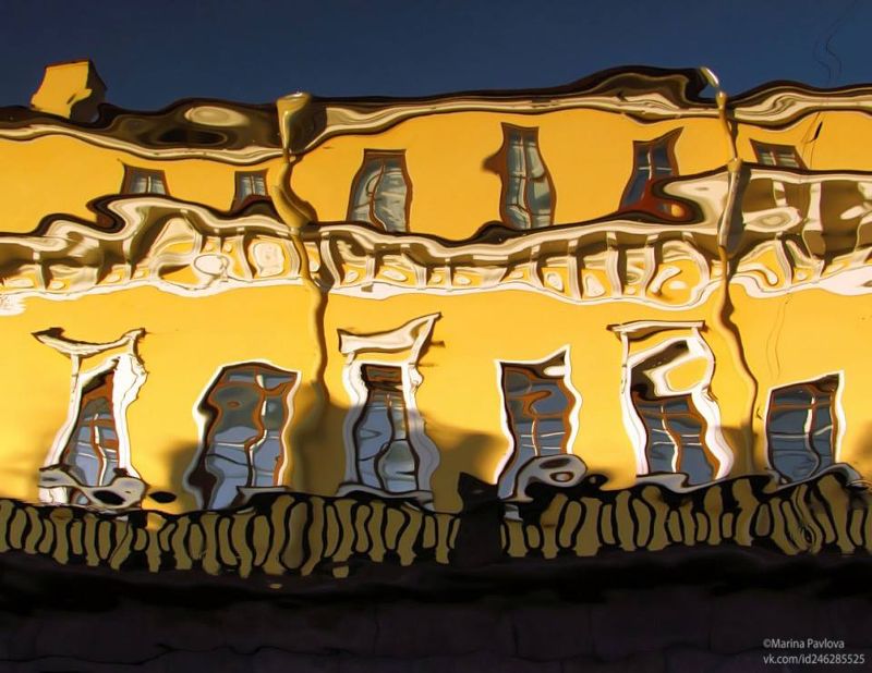 абстракция, акваабстракция, акваграфика, городские отражения, петербургские акварели, набережная канала грибоедова, отражения на воде, парейдолия Осеннее волнение... фото превью