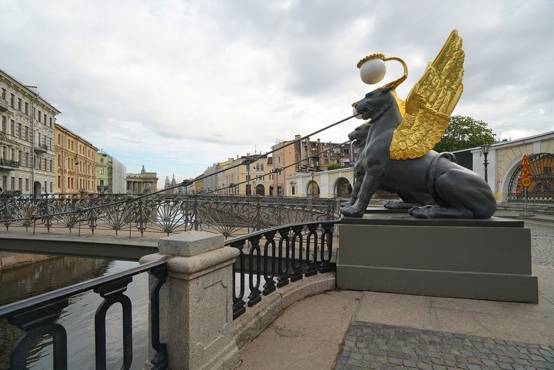 Morning of the Griffins фото превью