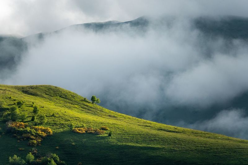 mountains Between the edge фото превью