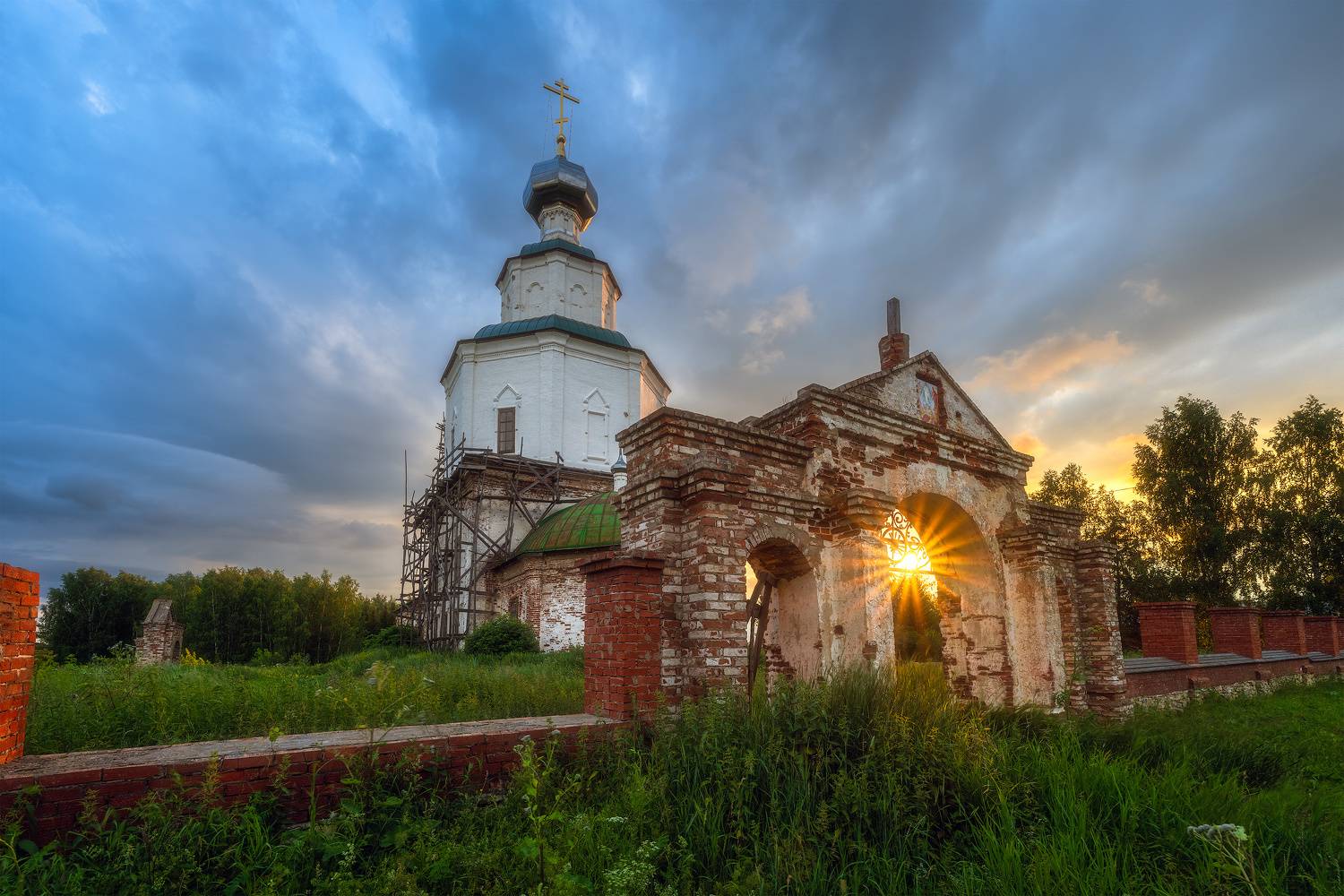 пермский край, пейзаж, закат, красота природы, поле, лето, облака, природа, дикая природа, сылва, лес, каширино,храм преображения господня, Кузнецов Кирилл