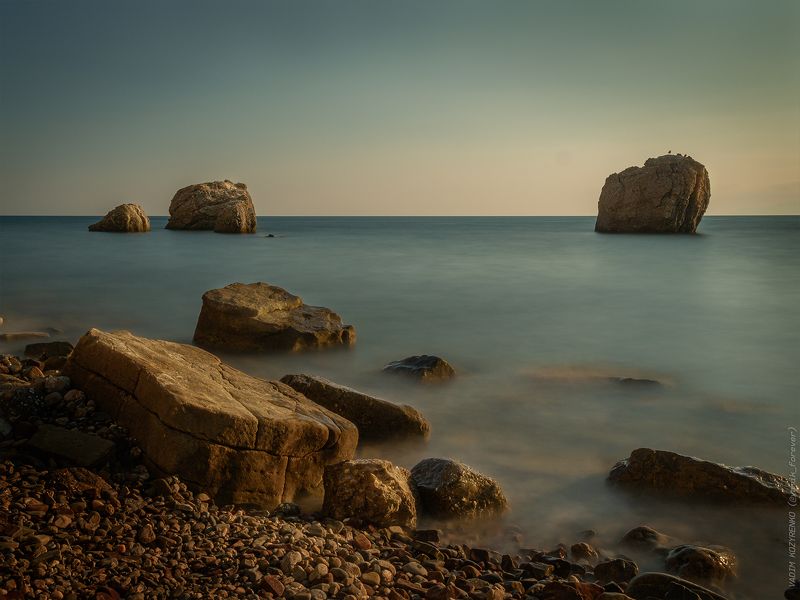 Камни Меганома фото превью