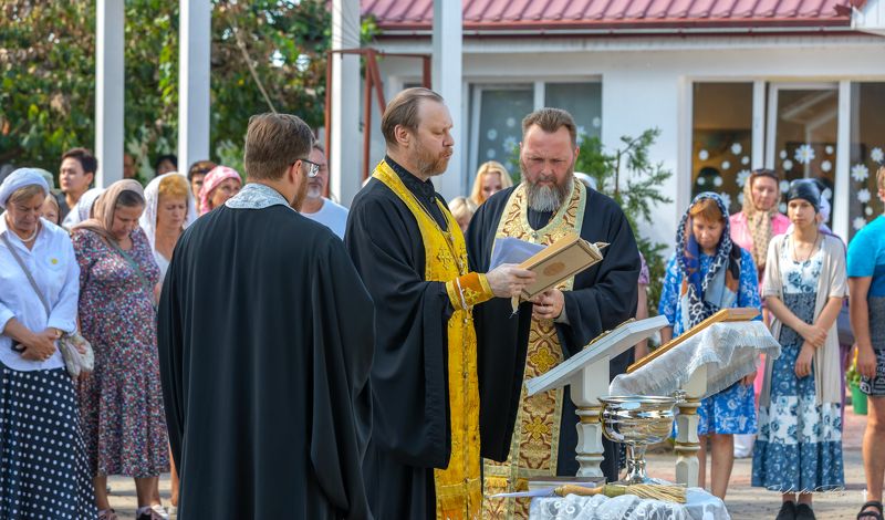 Служба. фото превью