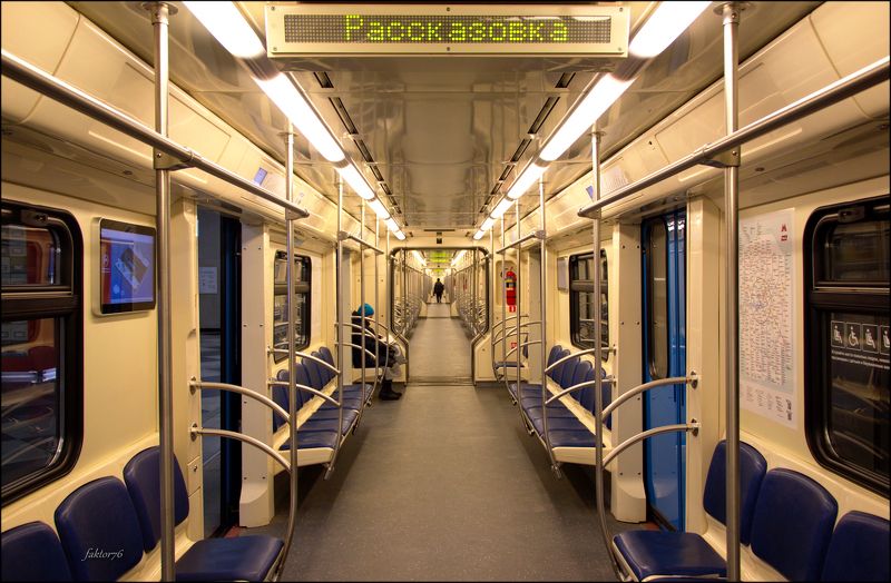 Мотропоезд фото превью