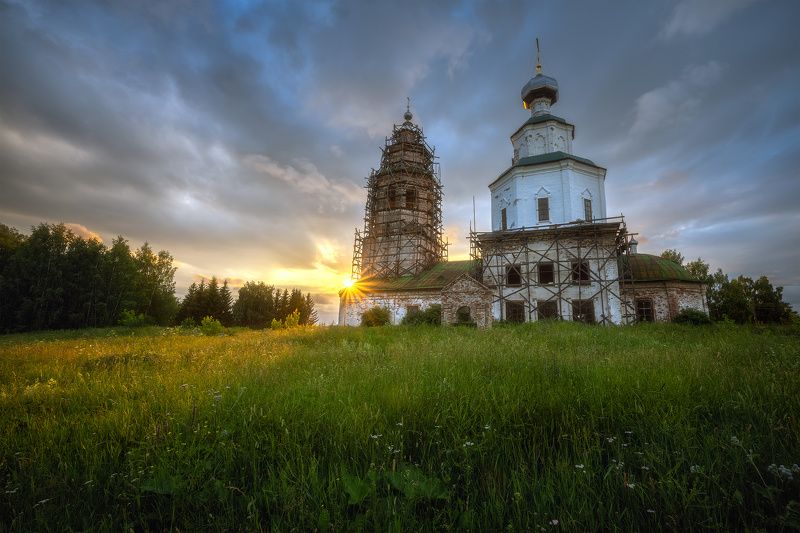 пермский край, пейзаж, закат, красота природы, поле, лето, облака, природа, дикая природа, сылва, лес, каширино,храм преображения господня Храм Преображения Господня фото превью