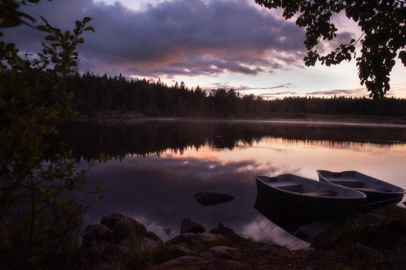 осень, закат, ленинградская область, лодка, озеро, вуокса, карельский перешеек, отражения Вечер на Вуоксе фото превью