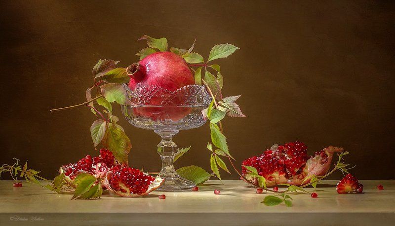 С гранатами фото превью