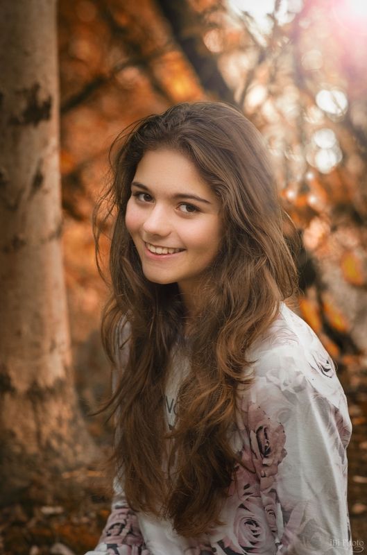 Autumn girl фото превью