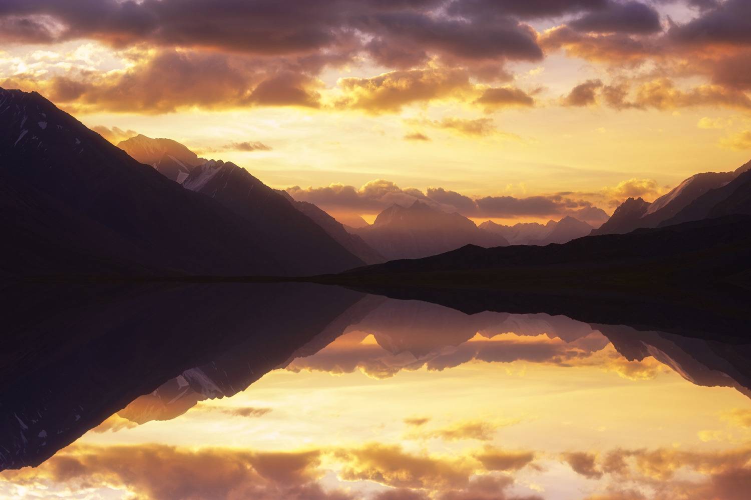 dramatic dusk, lake on fire, Hussain Muhammad Asmar