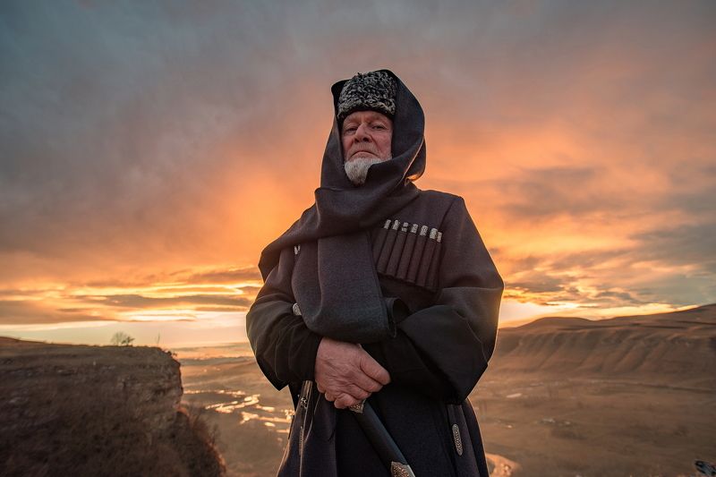 кавказ, адыги, черкес, черкеска, башлык, костюм, старец, аксакал, горец, воин ЧЕРКЕС фото превью