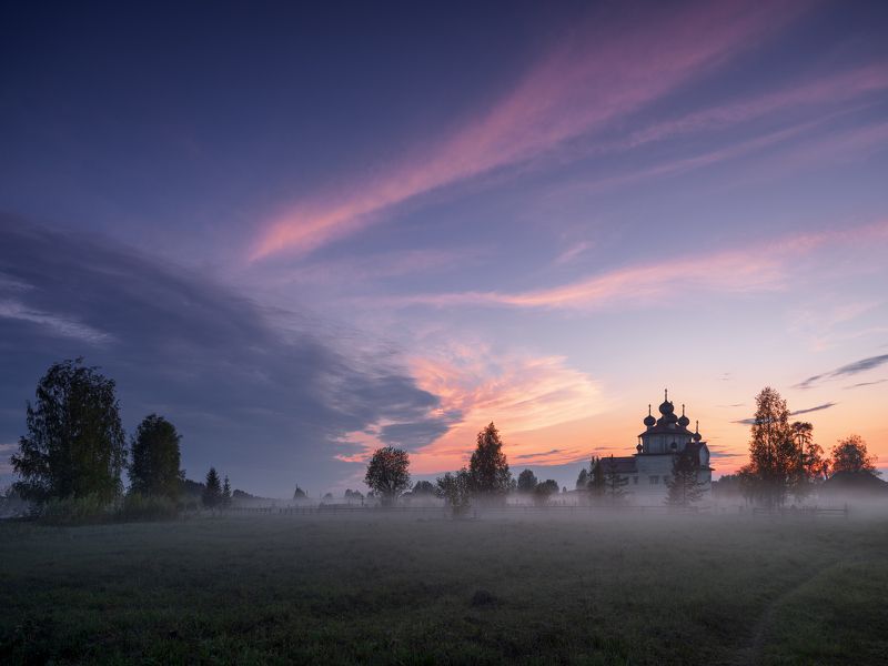 Туман над погостом Лядины фото превью