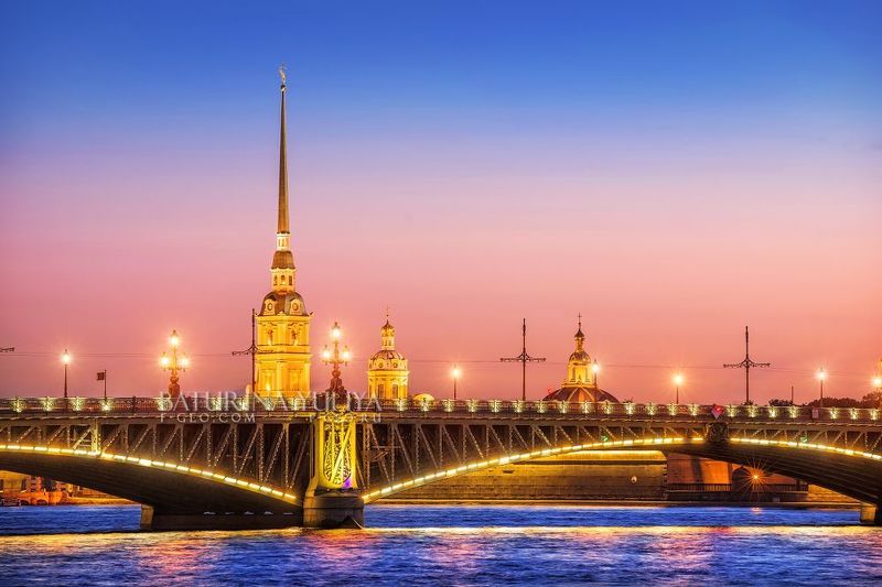 Петропавловская крепость в Санкт-Петербурге фото превью