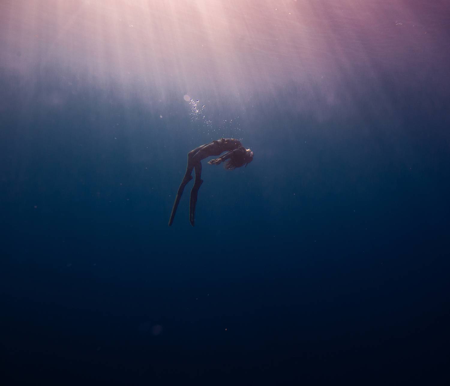 underwater, girl, woman, freediving, freediving, israel, quite, peaceful, serenity, dive, diver, Brumer Shahaf
