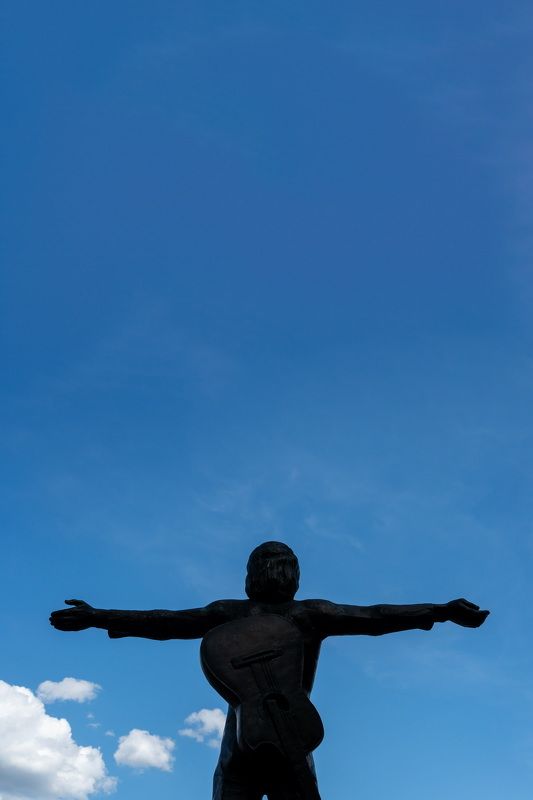 под небом фото превью