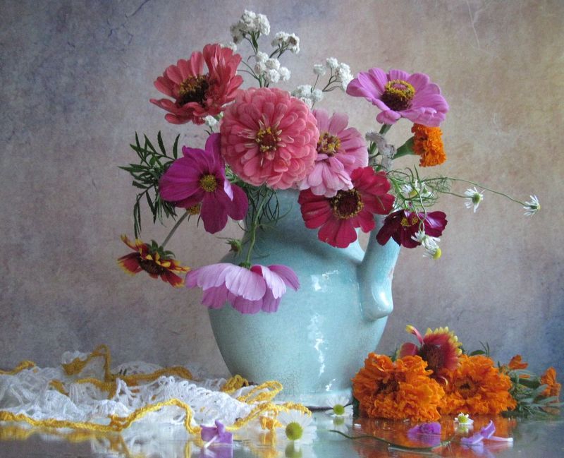 цветы, букет, циннии, космея, гипсофила, бархатцы, ромашки Июльский букетик фото превью