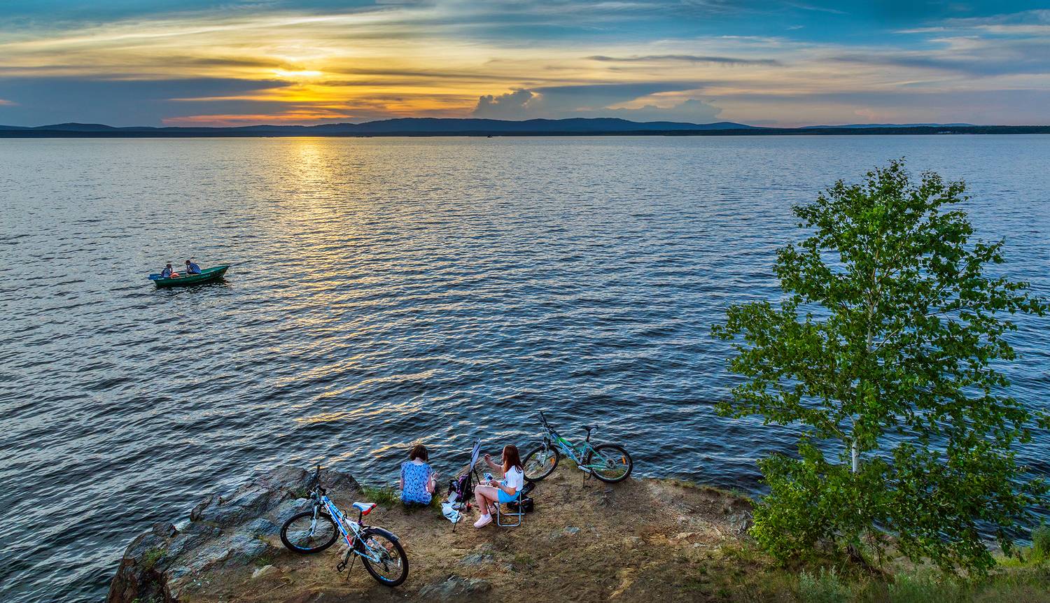 , Ушаков Валерий