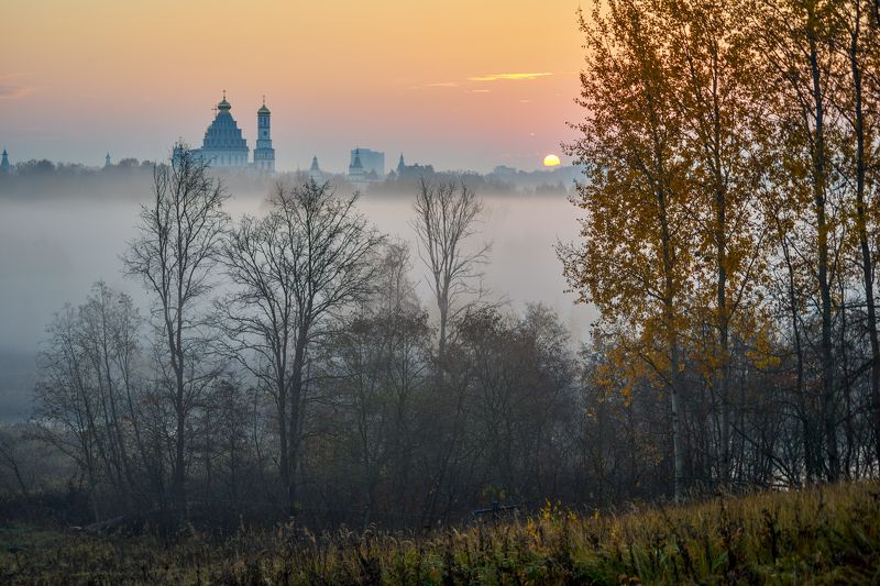 Солнце восходит фото превью