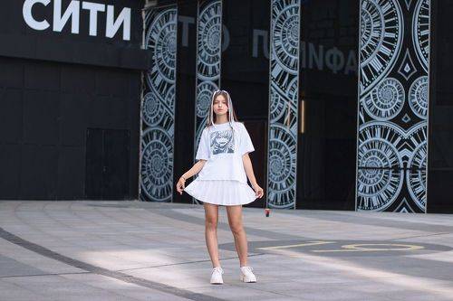 Полина