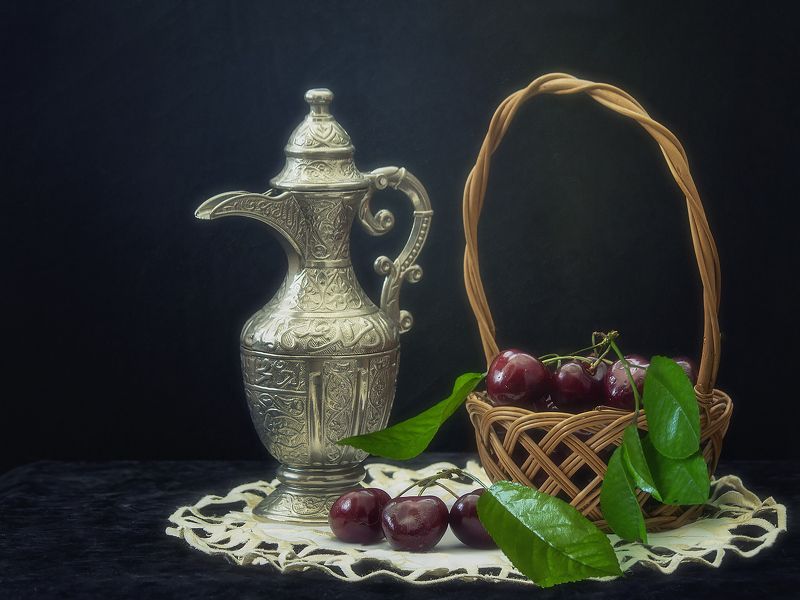 Натюрморт с черешней фото превью