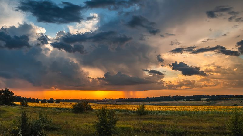 Дожди на закате. фото превью