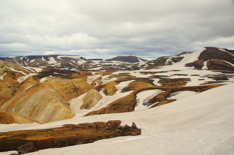 landscape, valley, mountains, snow, light, nature, hiking, terrain, color Landmannalaugar фото превью