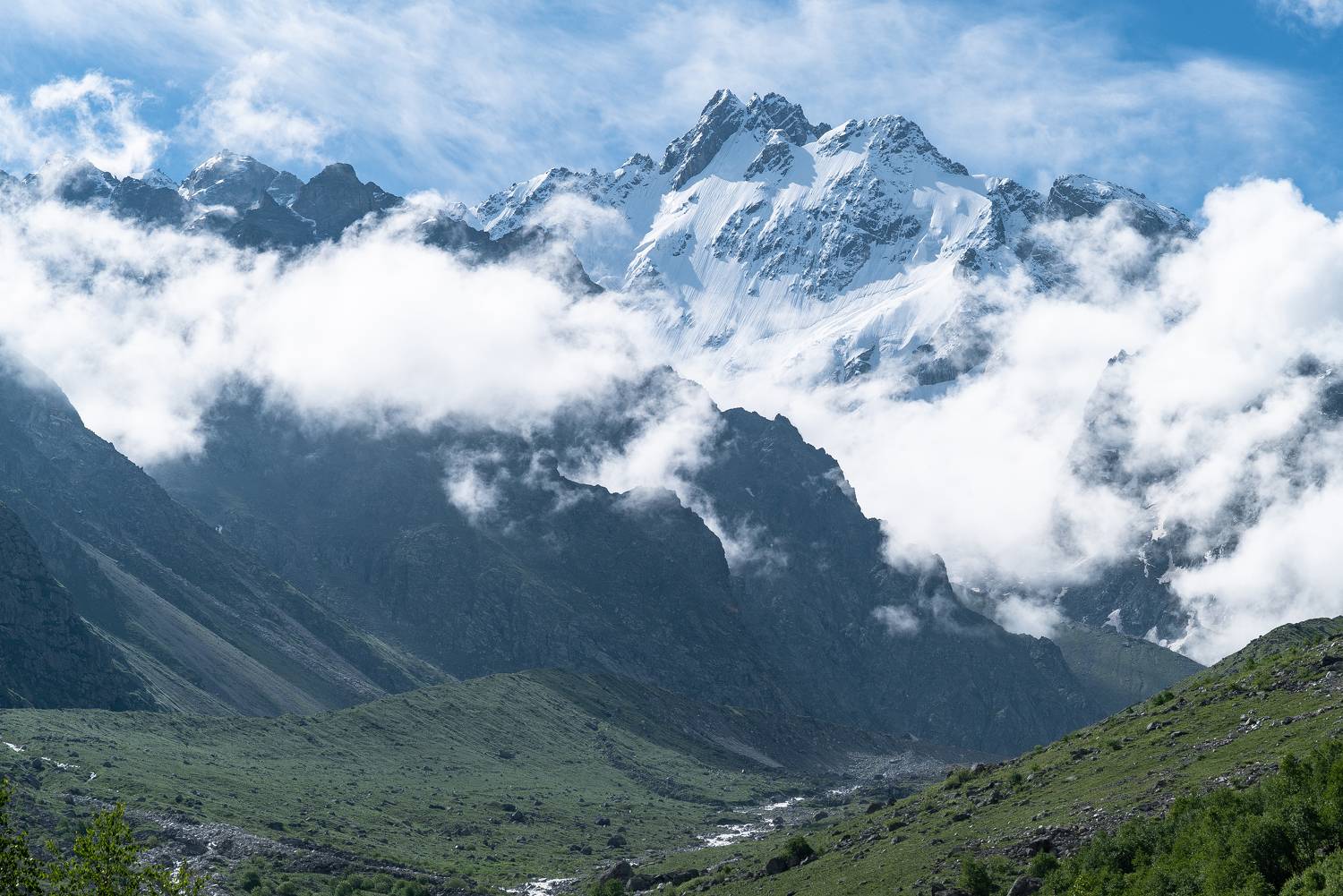 Россия, Кабардино-Балкария,  Альп-лагерь Безенги, Мижирги, Юрий Гаврилов
