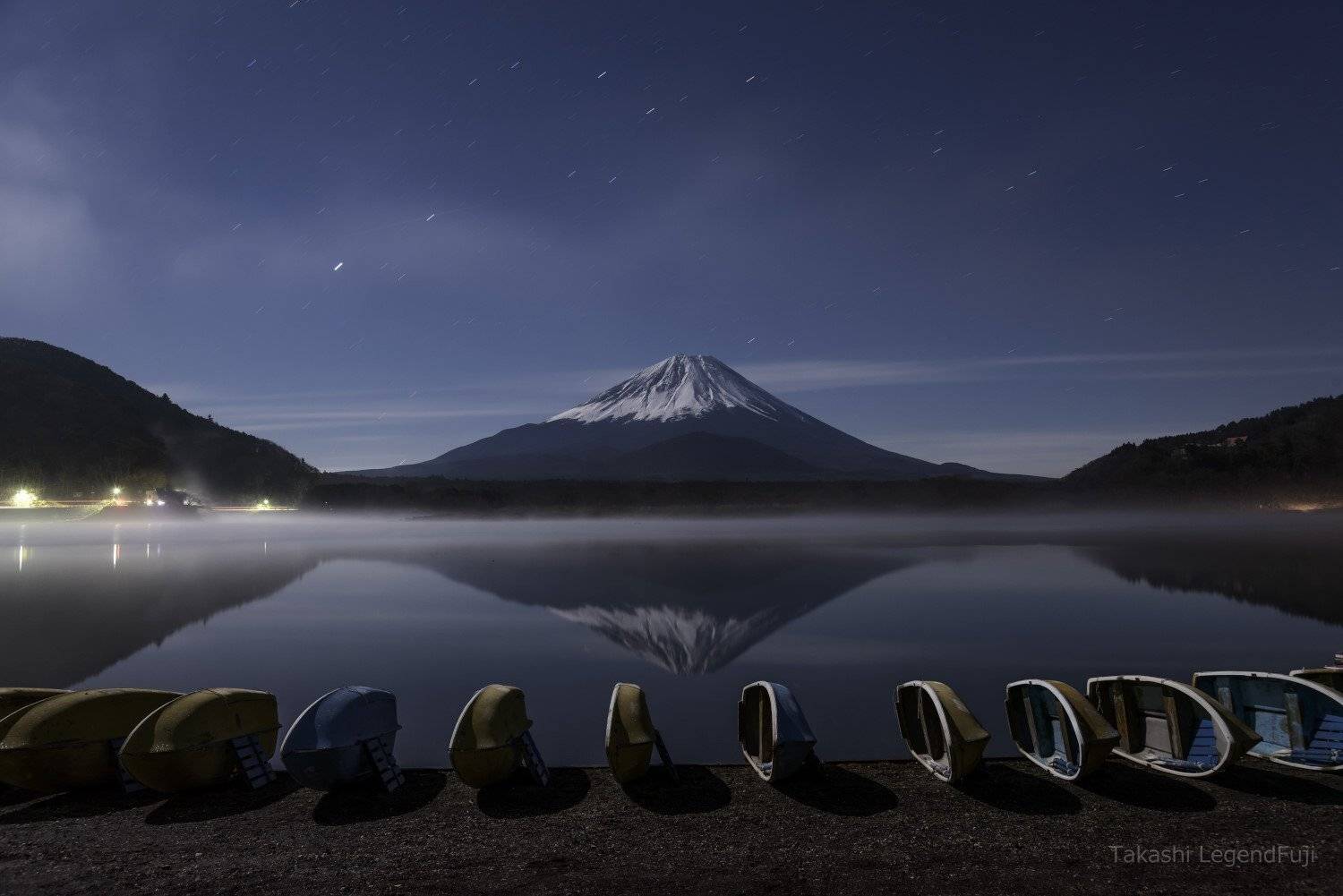 Fuji,mountain,lake,landscape,Japan,reflection,night,boat,water,star,fog,, Takashi