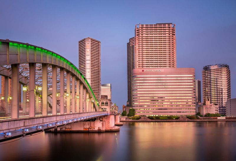 arch, architecture, asia, blue, bridge, building, capital, city, cityscape, dusk, electric, evening, futuristic, golden, harumi, iconic, illuminated, infrastructure, iron, island, japan, japanese, kachidoki, landmark, lights, metal, metropolis, modern, ni Мост Качидоки в Токио фото превью