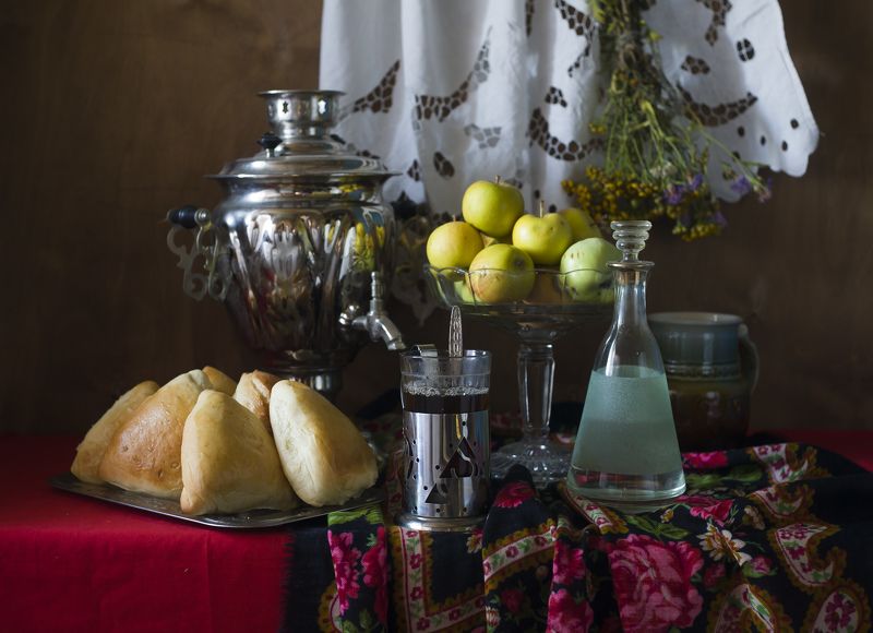 Красна изба пирогами. фото превью